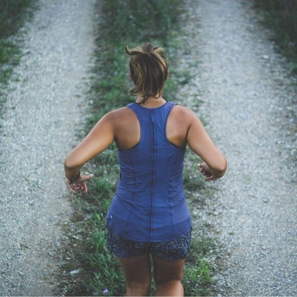 Lululemon Run Times Short in Mini Splatter White Black Size 6 - Picture 9 of 15